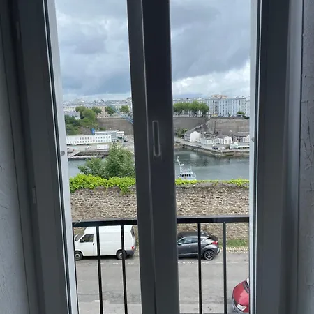 Studio Proche Centre Et Vue Sur Le Port Apartment
